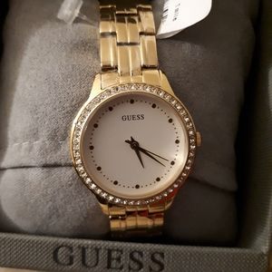 Guess items